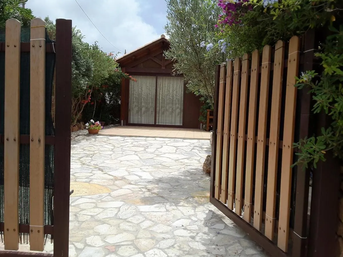 Villa Il Rustico di Pino Custonaci Lodge
